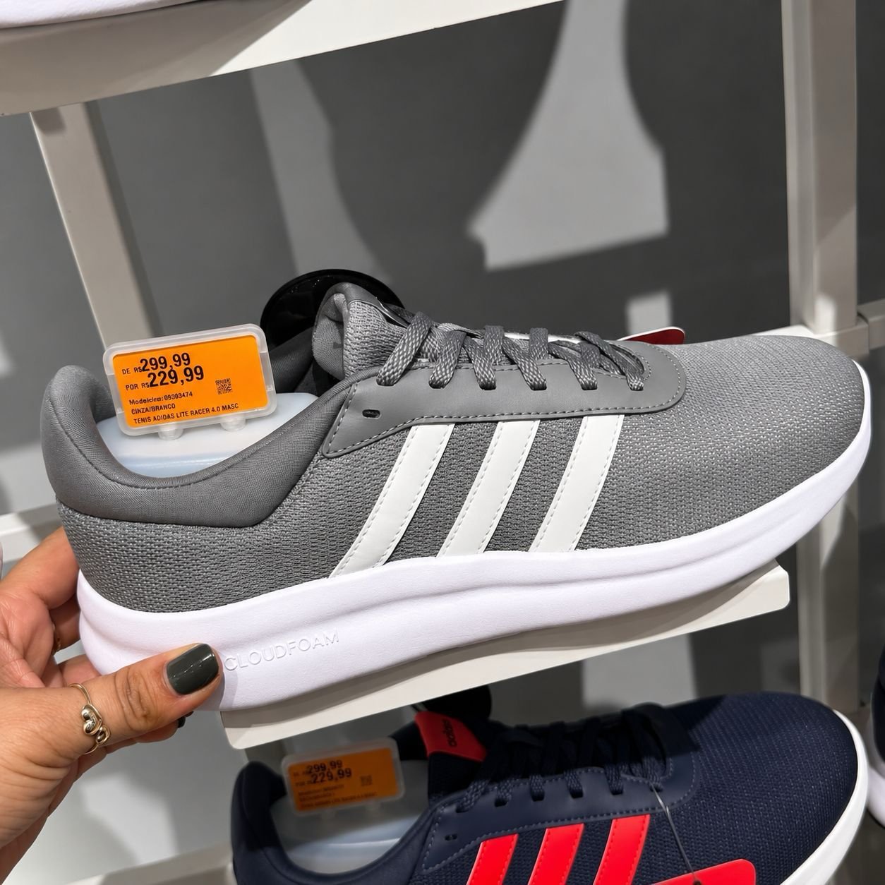CORRE PREÇÃO NESSE ADIDAS
