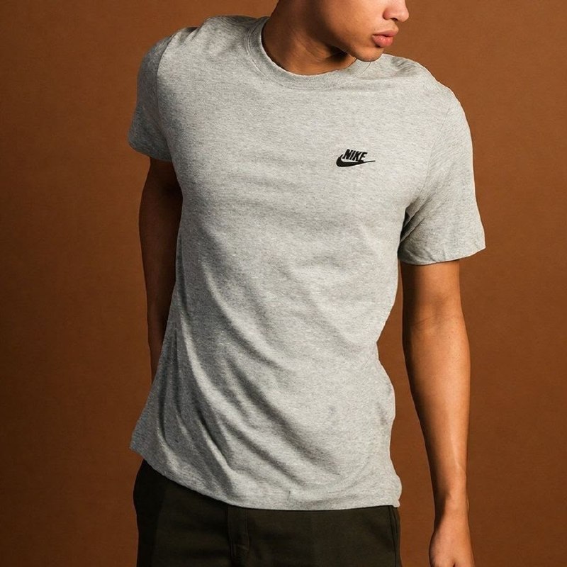 NIKE MINIMALISTA BORDADA 🤌