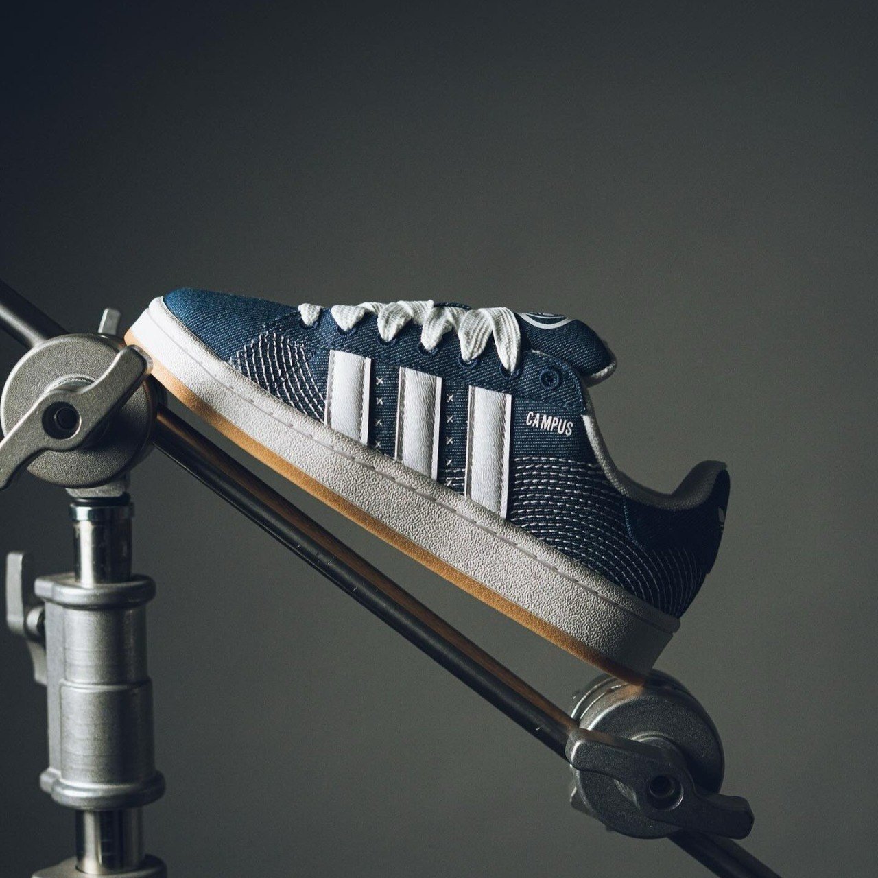 CORRE, MENOR VALOR NESSE ADIDAS CAMPUS